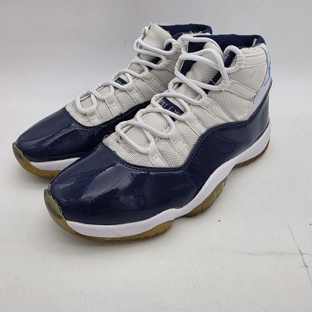 Jordan 11 Retro High Win Like '82 Men's Size 9 - Navy White W 10.5